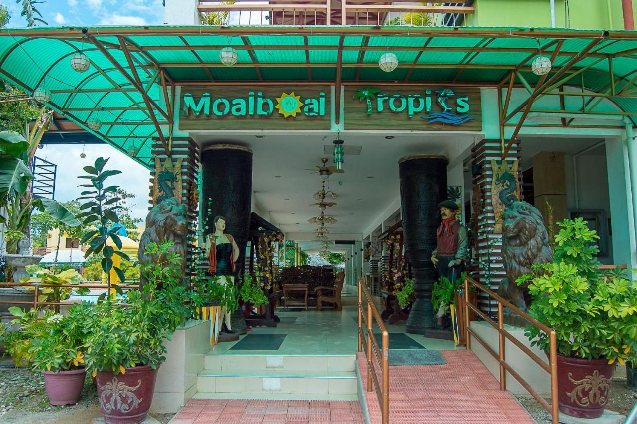 Moalboal Tropics Hotel Exterior photo